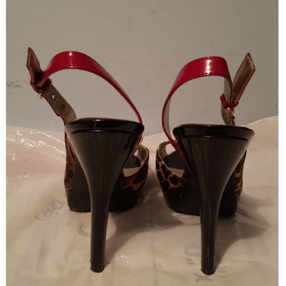 Guess Leopard & Red Peep Toe Sling Back Heel Pump - Picture 4 of 8